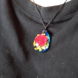 Resin jewelry with a rose!